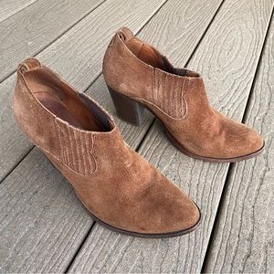 Frye Ilana Shootie Oiled Suede Wood Brown Ankle Boots Womens Size 10 B